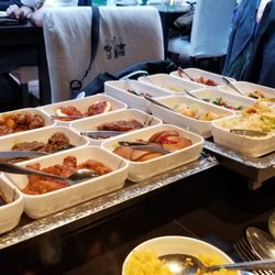 Indonesisch Rest Istana - Here is what we received for our rijs tafel selection. Wonderful!!