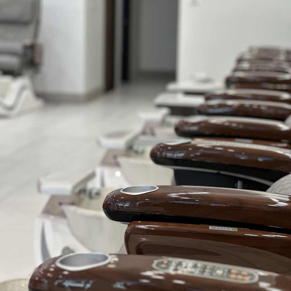 M Nail Salon - Massage chair - Nail Salons Near Me - Midlothian, Texas M Nail Salon - Massage chair - Nail Salons Near Me - Midlothian, Texas