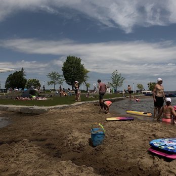 Clinch Park Beach - Marina - Parks Near Me - Traverse City, Michigan Clinch Park Beach - Marina - Parks Near Me - Traverse City, Michigan