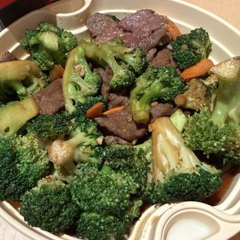 Chubby Bowls - Wagyu & Broccoli in Chubby Bowl - Asian Fusion Near Me - New York, New York