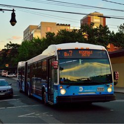 MTA - 207th Street Subway Station - Bx7 Bus (Broadway)