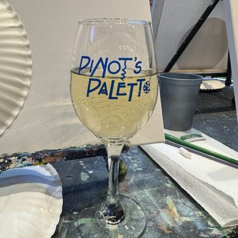Pinot's Palette - Paint & Sip Near Me - Las Vegas, Nevada Pinot's Palette - Paint & Sip Near Me - Las Vegas, Nevada