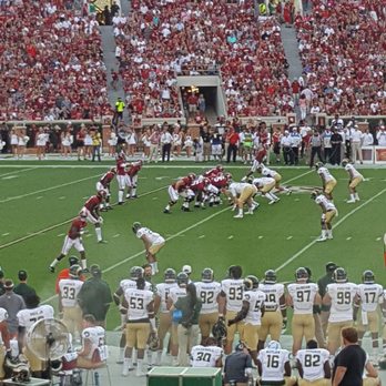 Bryant Denny Stadium - Stadiums & Arenas Near Me - Tuscaloosa, Alabama Bryant Denny Stadium - Stadiums & Arenas Near Me - Tuscaloosa, Alabama