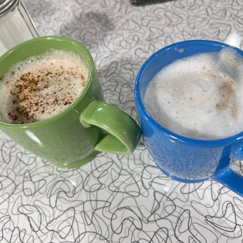 Kelly Os Diner - Warrendale - large latte & Chai tea latte - Breakfast & Brunch Near Me - Warrendale, Pennsylvania Kelly Os Diner - Warrendale - large latte & Chai tea latte - Breakfast & Brunch Near Me - Warrendale, Pennsylvania