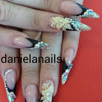 De Luxe Nail & Beauty - Stiletto acrylic & 3d flowers - Nail Salons Near Me - Dublin 1, D De Luxe Nail & Beauty - Stiletto acrylic & 3d flowers - Nail Salons Near Me - Dublin 1, D