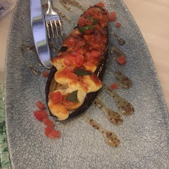 Els 4 Gats - Eggplant - Spanish Near Me - Barcelona, B Els 4 Gats - Eggplant - Spanish Near Me - Barcelona, B