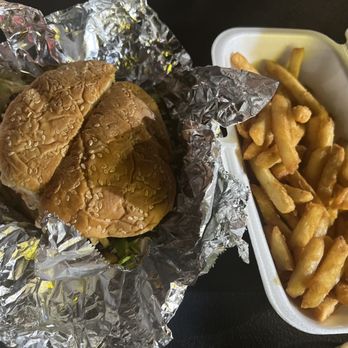 Asados El Paisa - Food Trucks Near Me - Miami, Florida