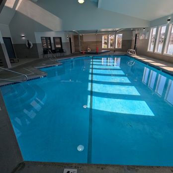 Edgewater Inn - Indoor pool - Hotels Near Me - Coos Bay, Oregon Edgewater Inn - Indoor pool - Hotels Near Me - Coos Bay, Oregon