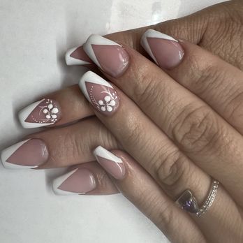Diamond Nails and Spa - I love my nails thank you Wendy long - Nail Salons Near Me - Riverside, California Diamond Nails and Spa - I love my nails thank you Wendy long - Nail Salons Near Me - Riverside, California