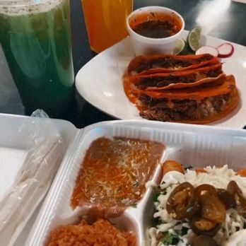 Fuego Cravings - Barria tacos and pineapple drink. Taquitos, beans and rice. The best I've ever had. - Mexican Near Me - Beaumont, California Fuego Cravings - Barria tacos and pineapple drink. Taquitos, beans and rice. The best I've ever had. - Mexican Near Me - Beaumont, California