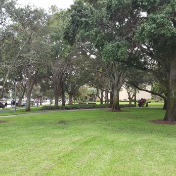 North Straub Park - Park Walk-About - Parks Near Me - St. Petersburg, Florida North Straub Park - Park Walk-About - Parks Near Me - St. Petersburg, Florida