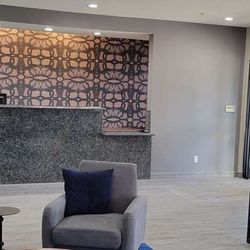 Holiday Inn Express & Suites Sycamore - Front Desk