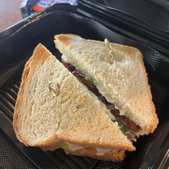 Moxy Boulder - Turkey sandwich - Hotels Near Me - Boulder, Colorado