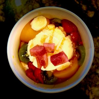 Vampire Penguin - Tropical Fruit - Shaved Snow Near Me - Arlington, Washington