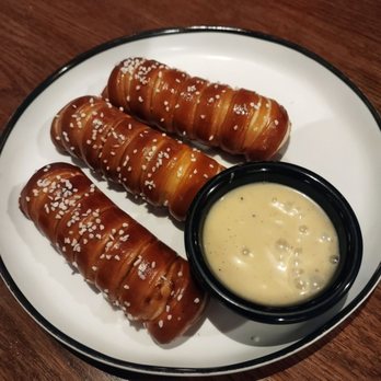 Shy Bird - Eastern Standard Pretzels with Honey Mustard sauce - Salad Near Me - Boston, Massachusetts Shy Bird - Eastern Standard Pretzels with Honey Mustard sauce - Salad Near Me - Boston, Massachusetts
