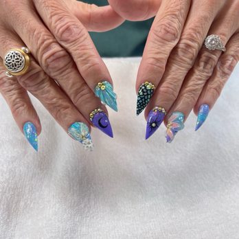 Han's Nails - To y is the bomb! - Nail Salons Near Me - Sacramento, California Han's Nails - To y is the bomb! - Nail Salons Near Me - Sacramento, California