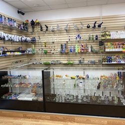Smoke Island - More glass !!!!
Bubblers
All accessories and attachments all sizes