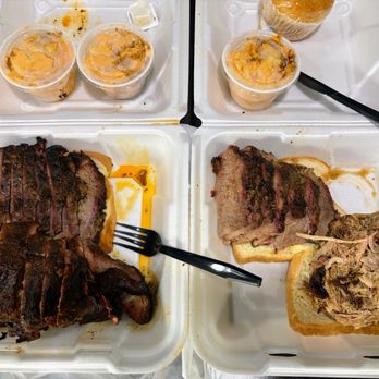 Bo Doogie's BBQ - Brisket and rib tips on left. Brisket and chopped pork on right.  Smoked Mac and cheese and corn bread. - Barbeque Near Me - Auburn, Indiana