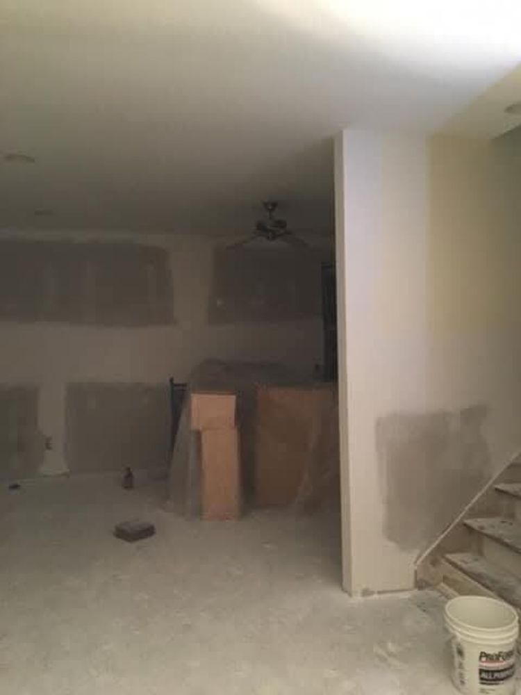 Slide of R and R Contracting