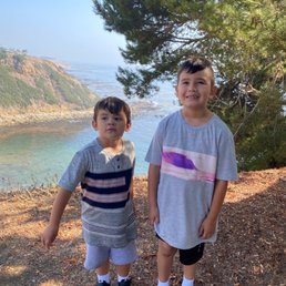My kiddos overlooking Lunada Bay! My kiddos overlooking Lunada Bay!