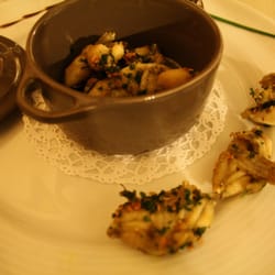 Le Chanois - Menu de grenouilles servi avec frites