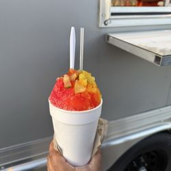 Ocean Snow Balls - Strawberry banana with pickles