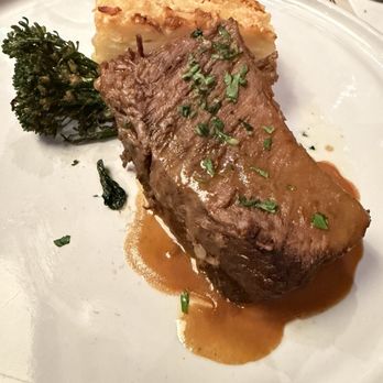 McCormick & Schmick's Grille - Braised short ribs with delicious crust on the dauphinoise potatoes, - Seafood Near Me - Anaheim, California McCormick & Schmick's Grille - Braised short ribs with delicious crust on the dauphinoise potatoes, - Seafood Near Me - Anaheim, California
