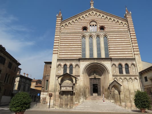 Chiesa di San Fermo Maggiore by null