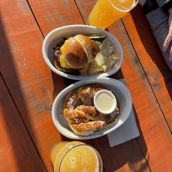 Headlands Brewing - Double smash burger with Frozen Wolf + pretzel and beer cheese with Devil's Thicket - Breweries Near Me - Lafayette, California Headlands Brewing - Double smash burger with Frozen Wolf + pretzel and beer cheese with Devil's Thicket - Breweries Near Me - Lafayette, California
