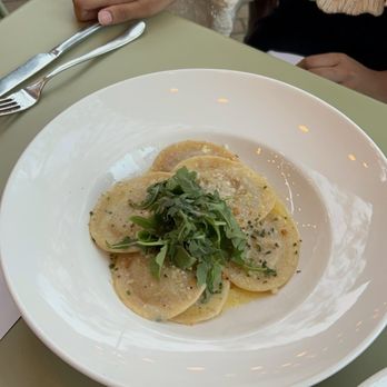 De Plantage - Ravioli - Modern European Near Me - Amsterdam, New Hampshire