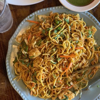 Curry Hut - Veggie Hakka noodles +Egg (Very Spicy) - Indian Near Me - Augusta, Georgia