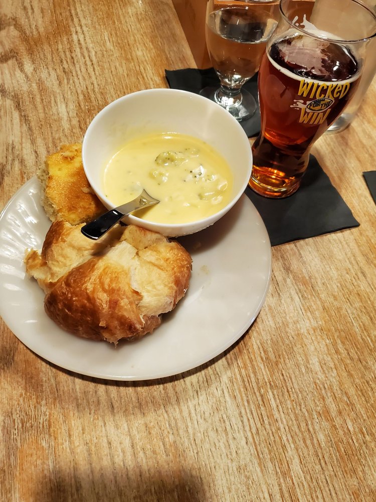 M & J’S 11 Photos 1005 Rolling Meadows Rd, Waynesburg, Pennsylvania