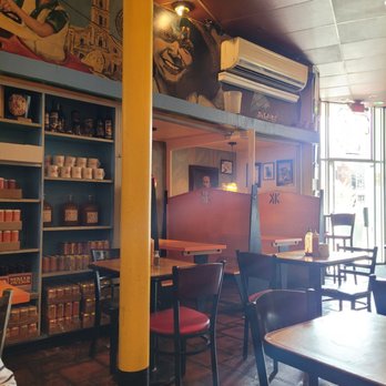 Kuba Kuba - Decor inside - Cuban Near Me - Richmond, Virginia Kuba Kuba - Decor inside - Cuban Near Me - Richmond, Virginia