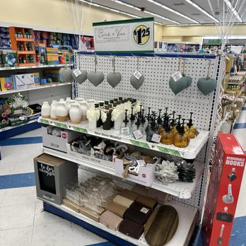 Dollar Tree - Discount Store Near Me - Ventura, California