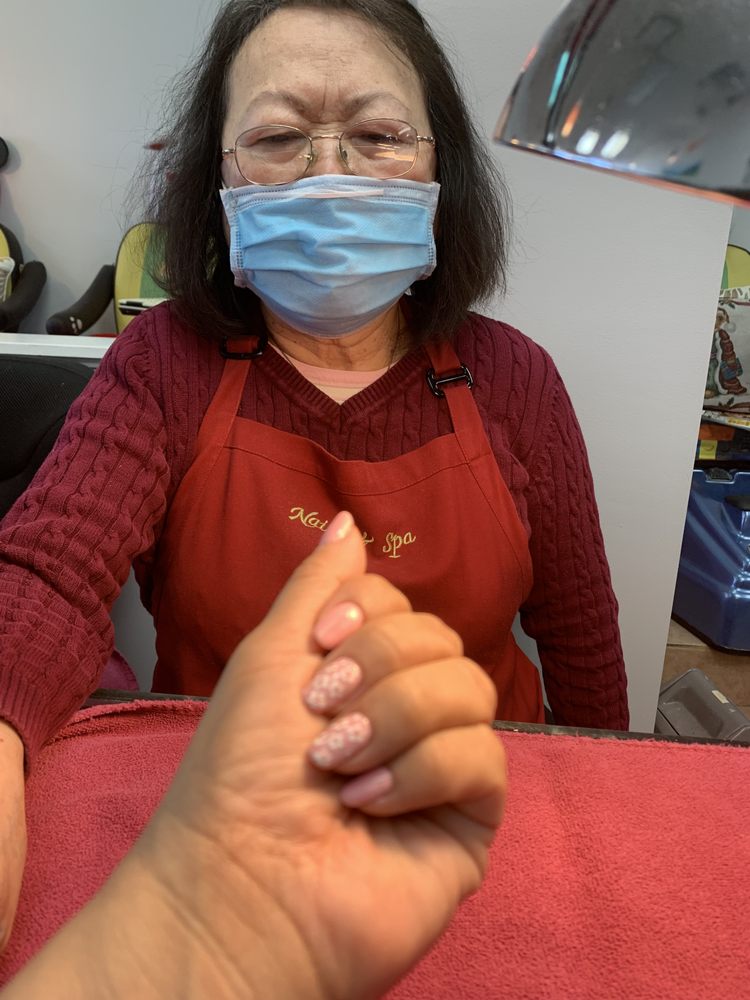 MAGIC NAILS Updated August 2024 27 Photos & 42 Reviews 3996 Red