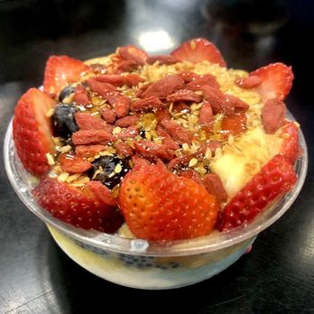 Bowls Superfoods - Lahaina Bowel - Acai Bowls Near Me - Provo, Utah