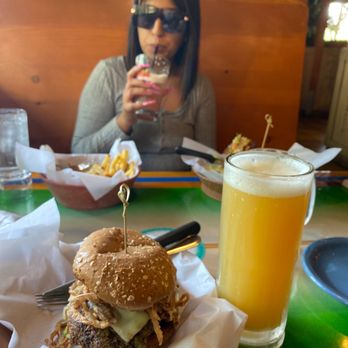 Islands Restaurant - Dig in! - American Near Me - Thousand Oaks, California Islands Restaurant - Dig in! - American Near Me - Thousand Oaks, California
