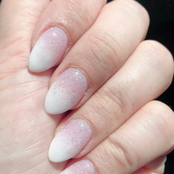 Wakefield Nails & Spa - Dip Ombré French Manicure by Vivian - Eyelash Service Near Me - Wakefield, Massachusetts Wakefield Nails & Spa - Dip Ombré French Manicure by Vivian - Eyelash Service Near Me - Wakefield, Massachusetts