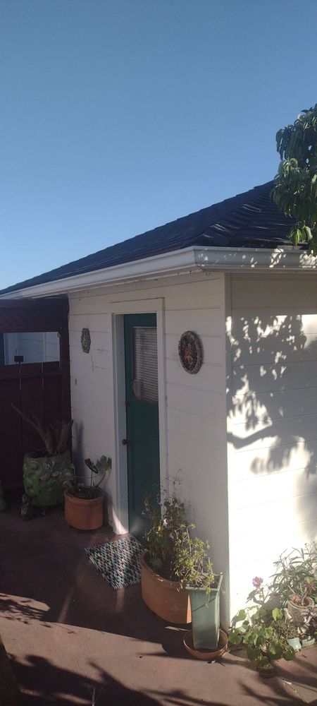 Slide of Redwood Roofing