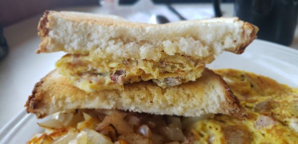 Benny's Café by null