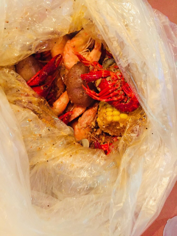 URBAN CRAWFISH CLOSED 204 Photos & 298 Reviews 670 Quince Orchard