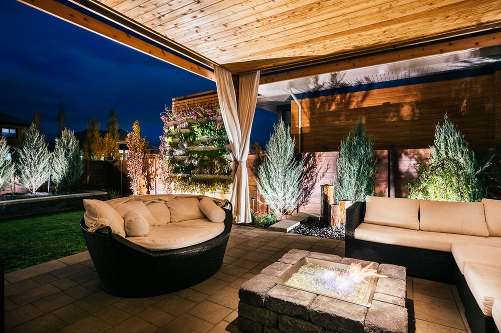 Custom Gas Fire Pit Sitting Area With Live Wall And Trellis Yelp