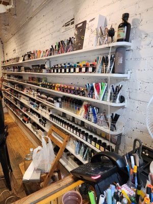 Goods for the Study Nolita by null