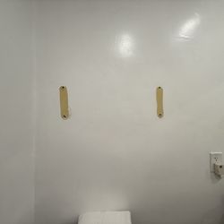 Hometel Suites - A lot of repair needed in the hotel it seems