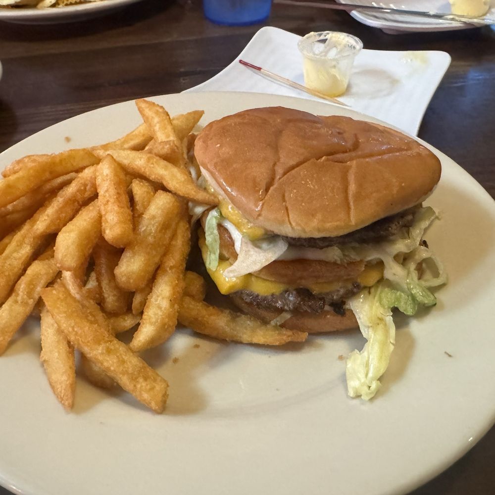 Ron's Roost - Double deck jumbo burger - Burgers Near Me - Cincinnati, Ohio Ron's Roost - Double deck jumbo burger - Burgers Near Me - Cincinnati, Ohio