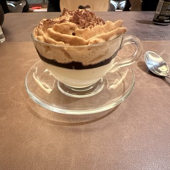 Ariston Bar - Marscapone, chocolate, coffee...:what else is there to want? - Venetian Near Me - Cortina d'Ampezzo, BL
