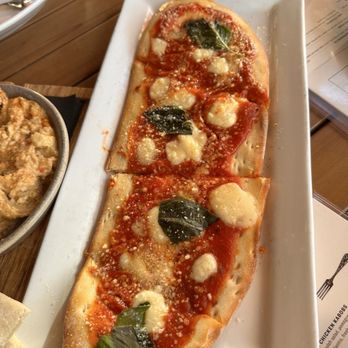 City Tap Loudoun - Margarita flat bread - American Near Me - Ashburn, Virginia City Tap Loudoun - Margarita flat bread - American Near Me - Ashburn, Virginia