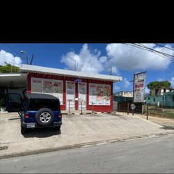 Aurora's Chicken & Grill - Steep uphill driveway across from Rosa's depot