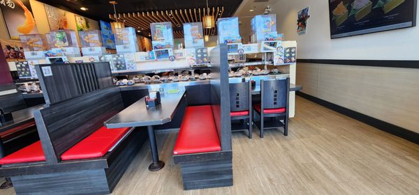 Kura Revolving Sushi Bar by null