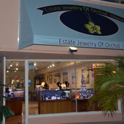 Treasure Chest Fine Jewelry and Luxury Sunglasses - Located across from Driftwood Inn